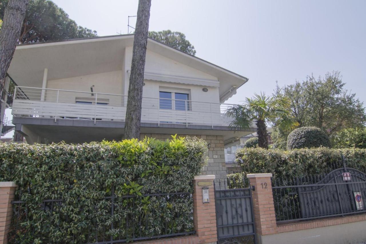 Appartamenti Federica Milano Marittima Exterior foto
